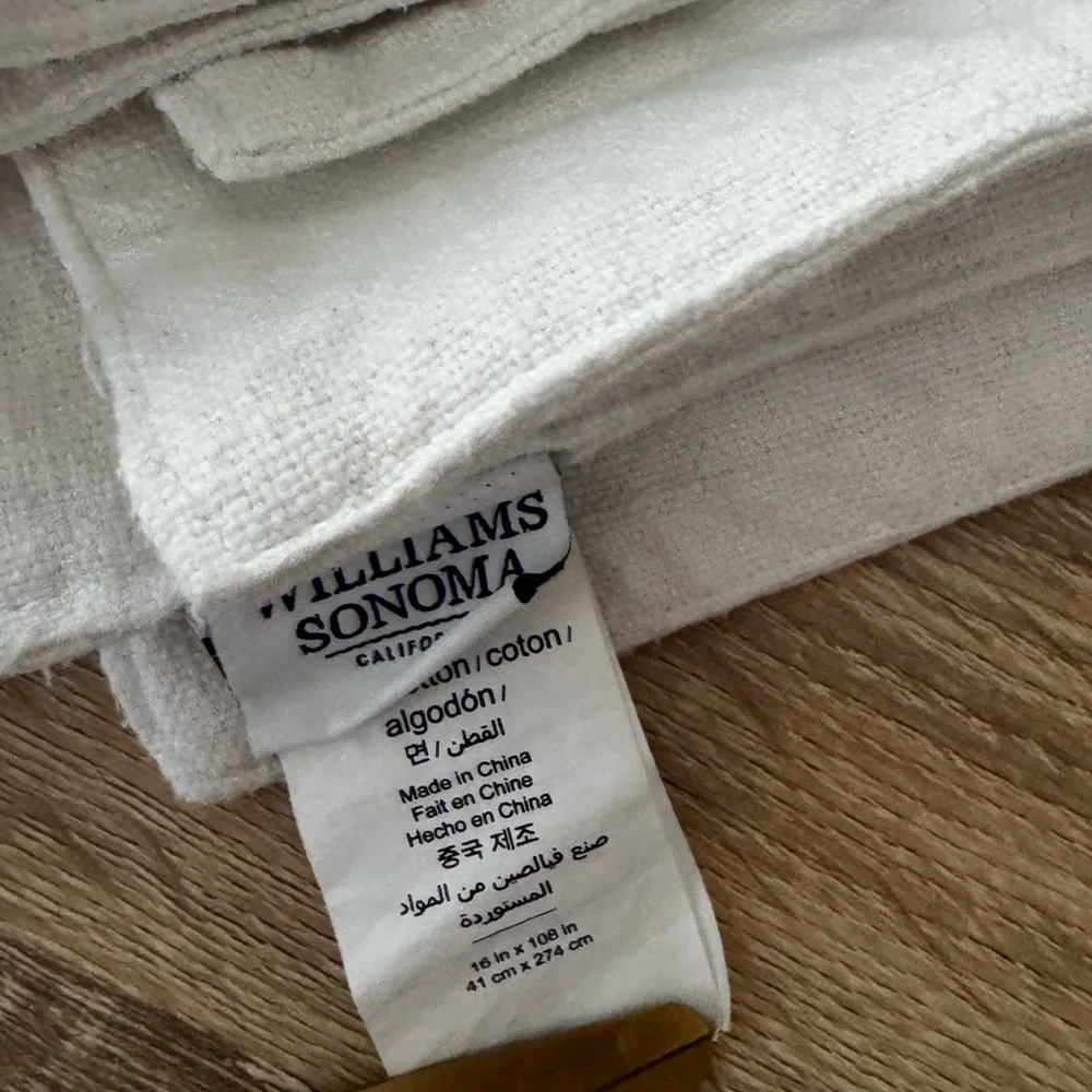 NEW Williams Sonoma White‎ & Green Striped 100% Cotton Table Runner 16x108